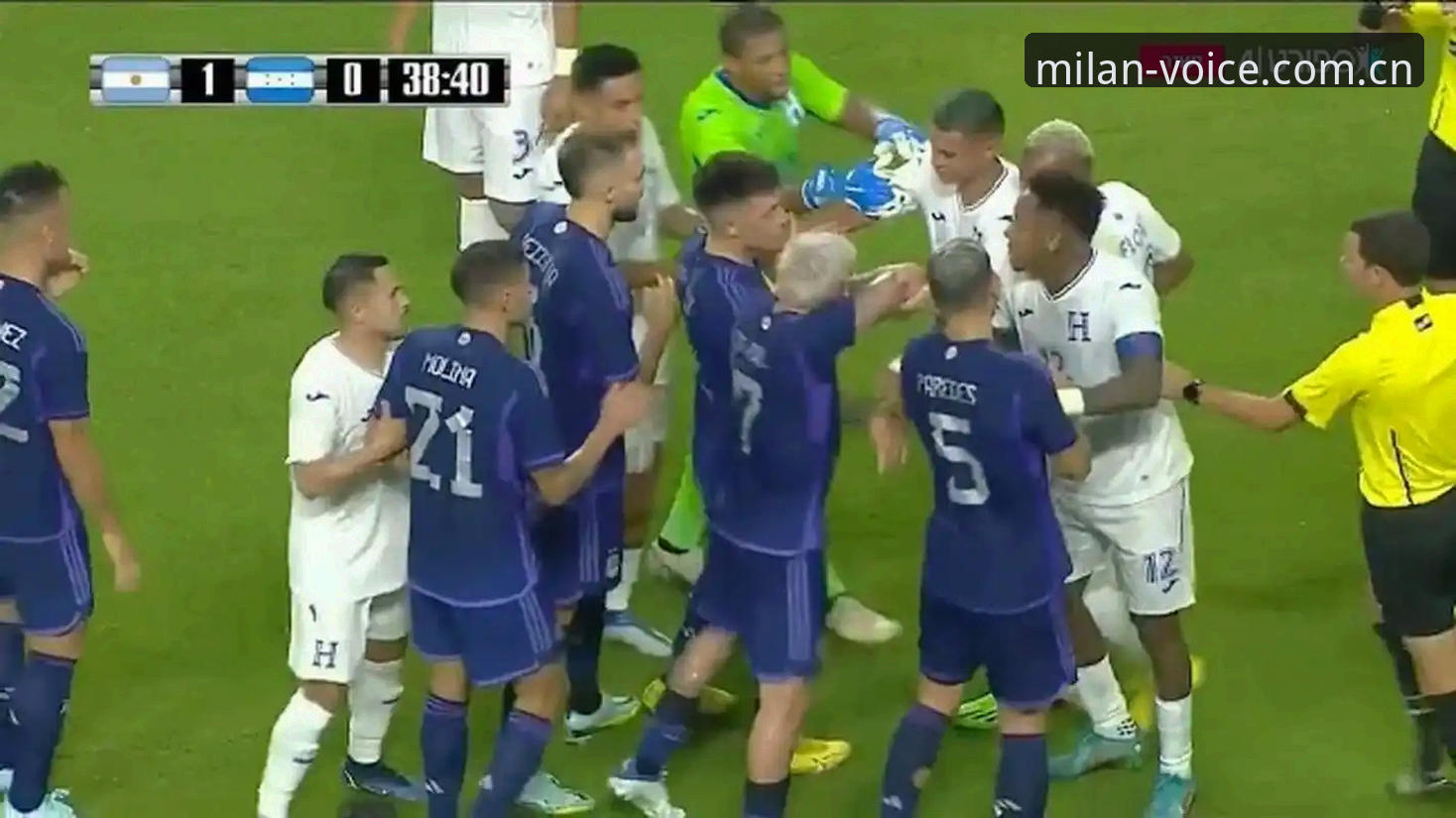 揭秘：阿根廷2-0洪都拉斯背后，梅西缺阵的真正原因与“有态度的设计语言”的观赛体验